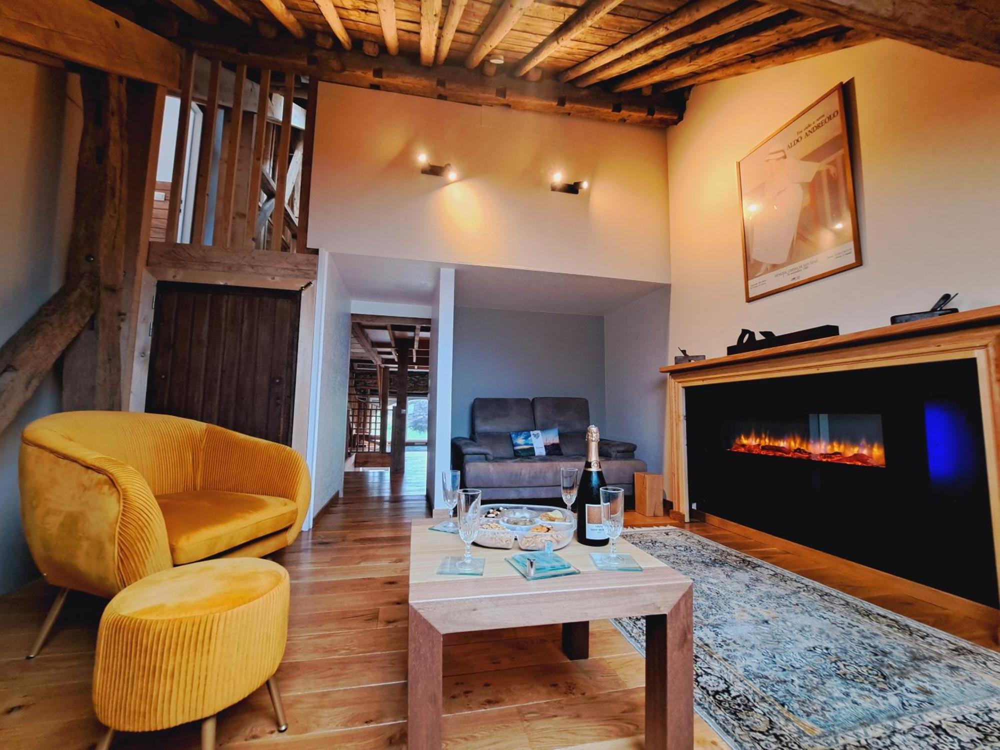 Sous La Charpente Hotell La-Roche-en-Ardenne Eksteriør bilde