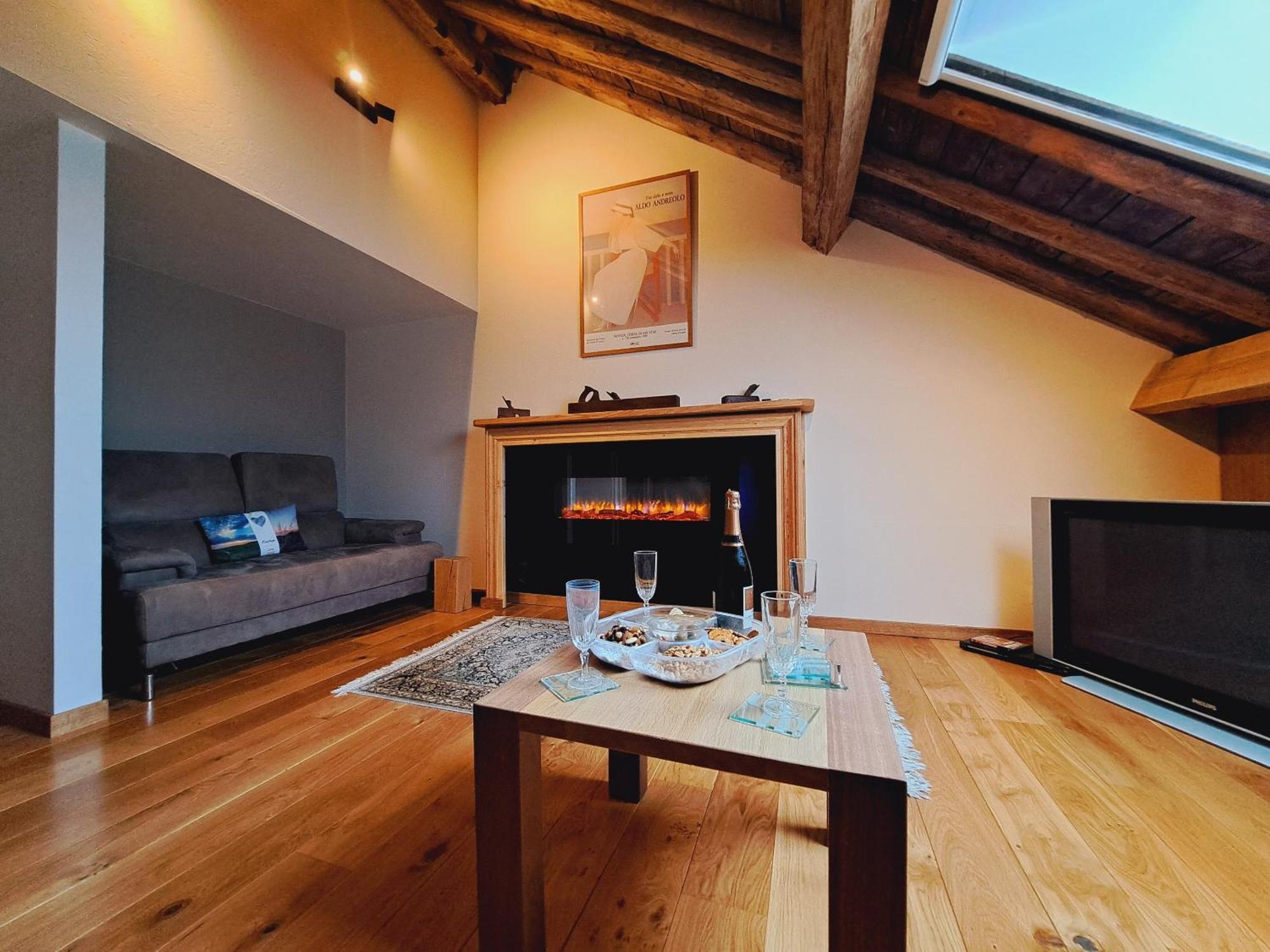 Sous La Charpente Hotell La-Roche-en-Ardenne Eksteriør bilde